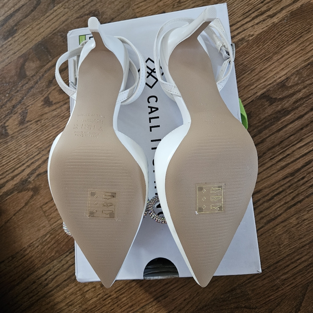 Call It Spring Alyssia White Heel - Picture 8 of 10